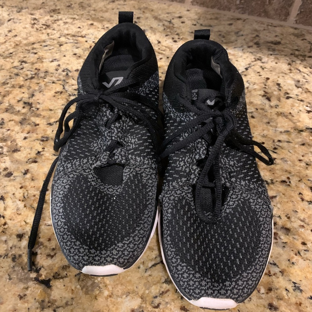 Vionic Women's Flex Sierra Sneaker Size 7 Black Gray Running Athletic